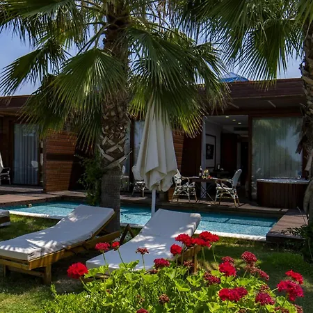 Hotel Adella
